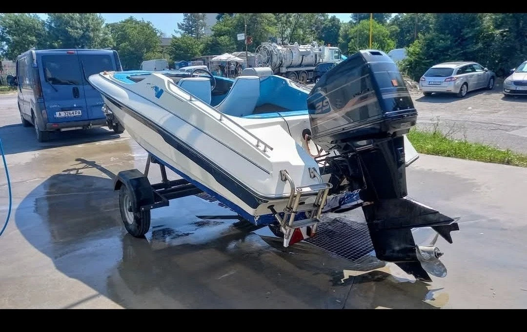 Лодка Silver  - изображение 4 | Auto.bg Лодка Silver  - изображение 4