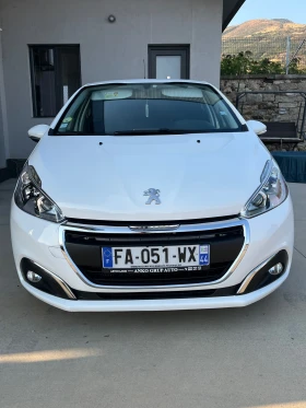Peugeot 208 Ruro 6