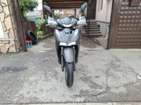 Honda Sh 125ie ABS.TC , LED, START STOP, НА3000КМ.НОВ МОТО | Auto.bg — изображение 11 Honda Sh 125ie ABS.TC , LED, START STOP, НА3000КМ.НОВ МОТО | Auto.bg — изображение 11