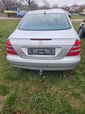 Mercedes-Benz E 220 * 2.2CDI* 150HP* AUTOMATIC* УДАРЕН* - 3500 лв. / 1789.52 € - 59968553 2 | Car24.bg Mercedes-Benz E 220 * 2.2CDI* 150HP* AUTOMATIC* УДАРЕН* - 3500 лв. / 1789.52 € - 59968553 2