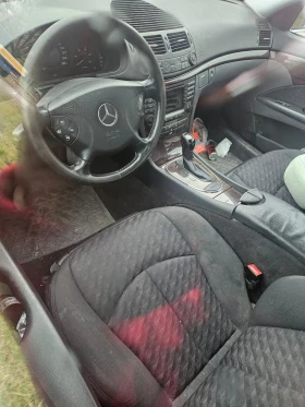 Mercedes-Benz E 220 * 2.2CDI* 150HP* AUTOMATIC* УДАРЕН* - 3500 лв. / 1789.52 € - 59968553 8 | Car24.bg Mercedes-Benz E 220 * 2.2CDI* 150HP* AUTOMATIC* УДАРЕН* - 3500 лв. / 1789.52 € - 59968553 8
