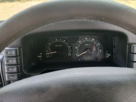 Land Rover Discovery - 8000 € / 15646.64 лв. - 98345272 7 | Car24.bg Land Rover Discovery - 8000 € / 15646.64 лв. - 98345272 7