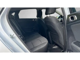 Kia Ceed 1. 0 T-GDI M/T, Месечна вноска от 199 | Auto.bg — изображение 10 Kia Ceed 1. 0 T-GDI M/T, Месечна вноска от 199 | Auto.bg — изображение 10