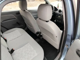Ford Fiesta 1.3i.75k+ КЛИМА. БЕНЗИН. ЕКО4 | Auto.bg — изображение 11 Ford Fiesta 1.3i.75k+ КЛИМА. БЕНЗИН. ЕКО4 | Auto.bg — изображение 11
