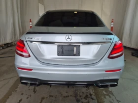 Mercedes-Benz E 55 4L 8cyl | Auto.bg — изображение 17 Mercedes-Benz E 55 4L 8cyl | Auto.bg — изображение 17