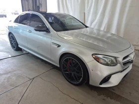 Mercedes-Benz E 55 4L 8cyl | Auto.bg — изображение 2 Mercedes-Benz E 55 4L 8cyl | Auto.bg — изображение 2