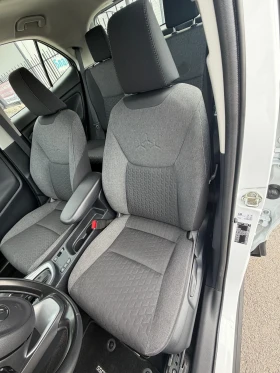 Toyota Yaris Cross 1.5 HYBRID | Auto.bg — изображение 12 Toyota Yaris Cross 1.5 HYBRID | Auto.bg — изображение 12