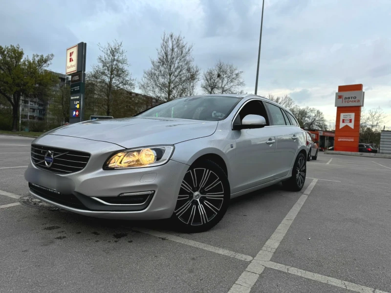 Volvo V60 OCEAN RACE - 8550 € / 16722.35 лв. - 47079326 1 | Car24.bg Volvo V60 OCEAN RACE - 8550 € / 16722.35 лв. - 47079326 1