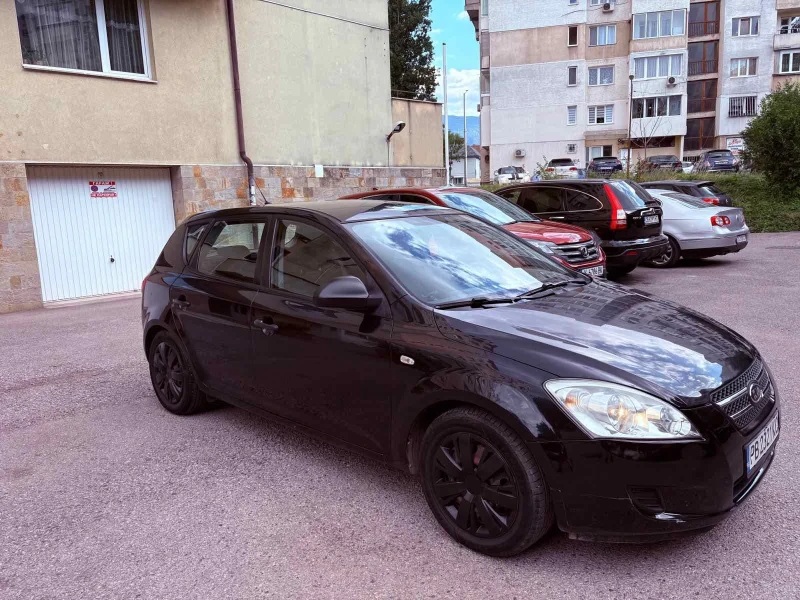 Kia Ceed ГАЗ.ИНЖ.КЛИМАТИК!!! - 2499 € / 4887.62 лв. - 30776468 1 | Car24.bg Kia Ceed ГАЗ.ИНЖ.КЛИМАТИК!!! - 2499 € / 4887.62 лв. - 30776468 1