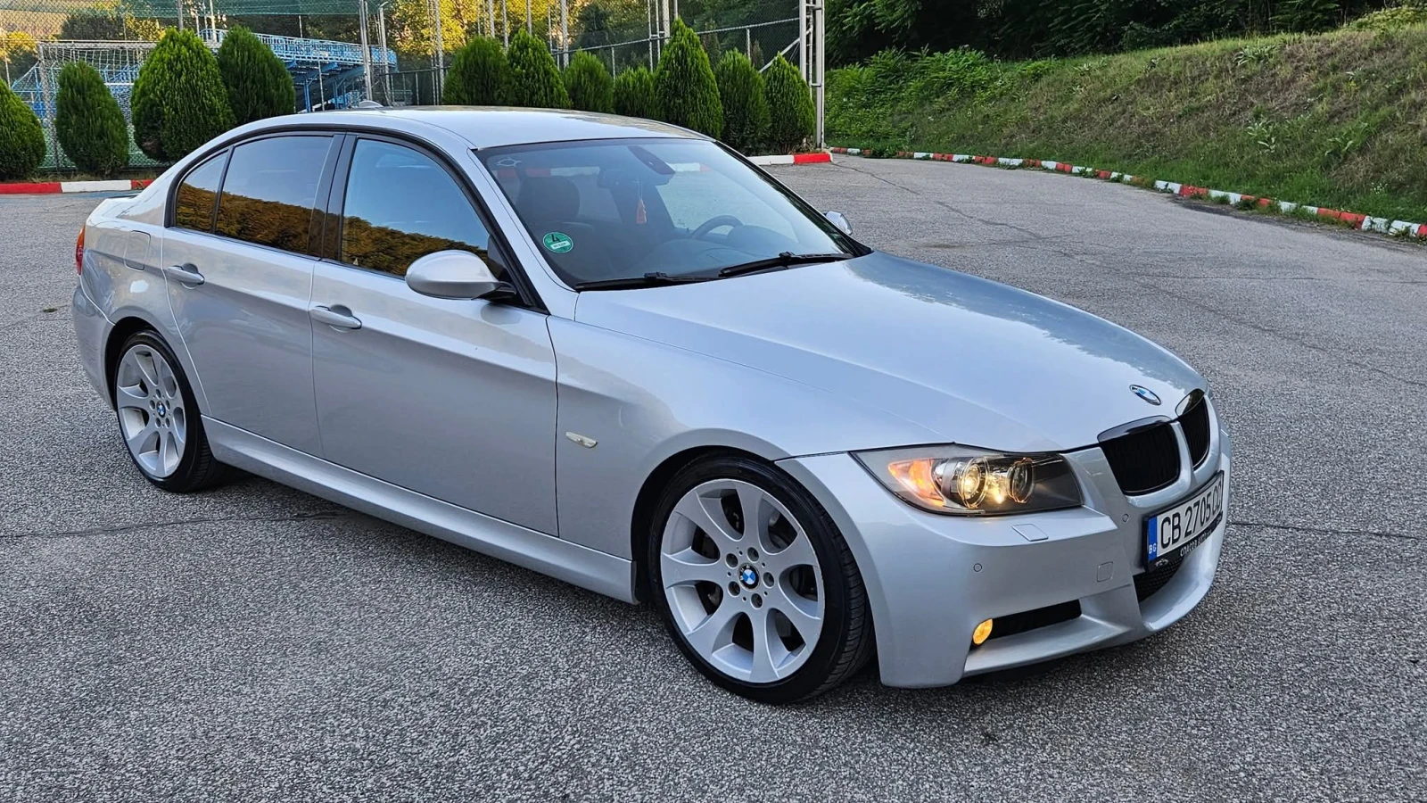BMW 335 D M-PAKET/AVTOMAT/KOJA/NAVIG/M57 - изображение 7 | Auto.bg BMW 335 D M-PAKET/AVTOMAT/KOJA/NAVIG/M57 - изображение 7