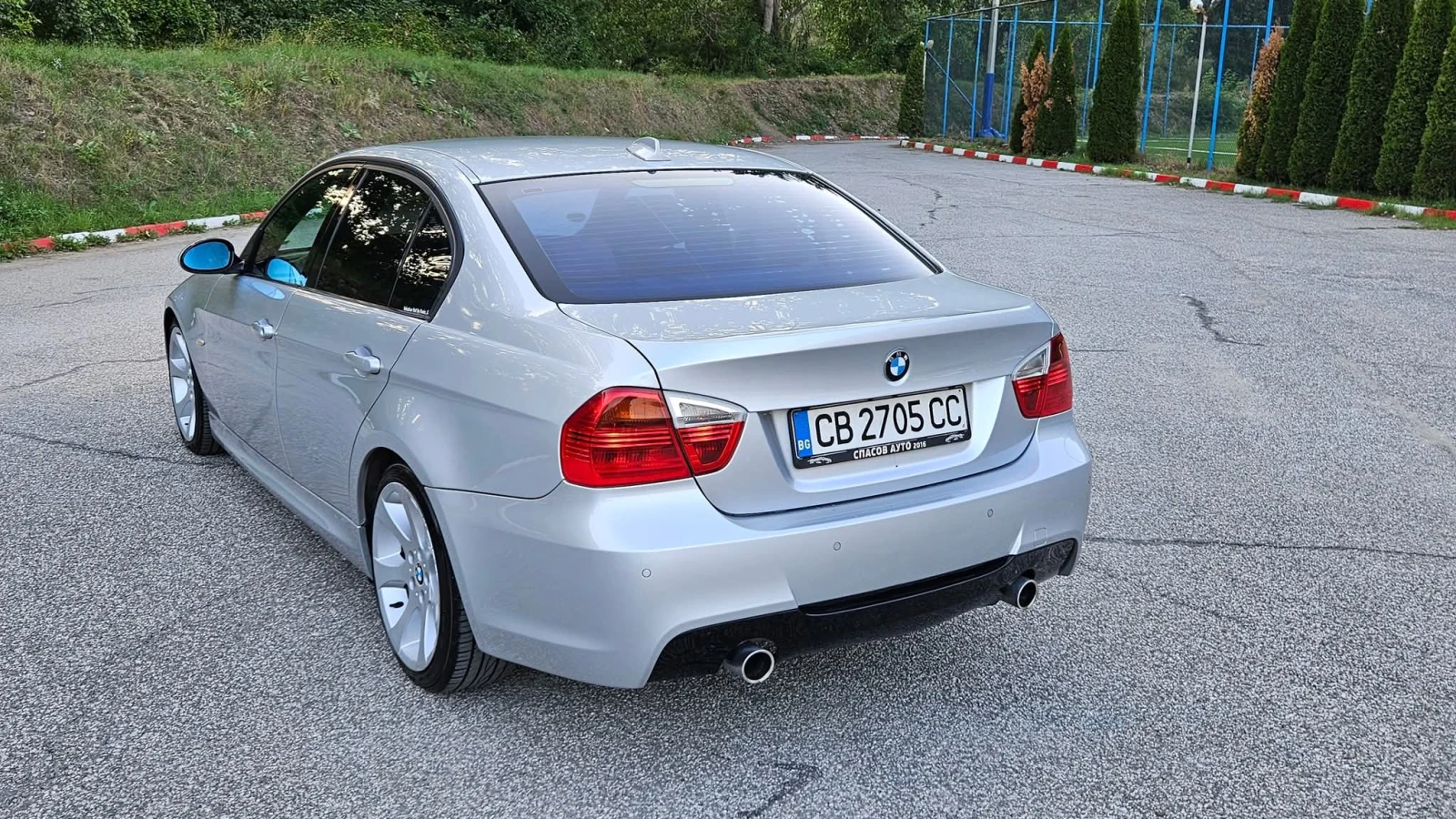 BMW 335 D M-PAKET/AVTOMAT/KOJA/NAVIG/M57 - изображение 4 | Auto.bg BMW 335 D M-PAKET/AVTOMAT/KOJA/NAVIG/M57 - изображение 4