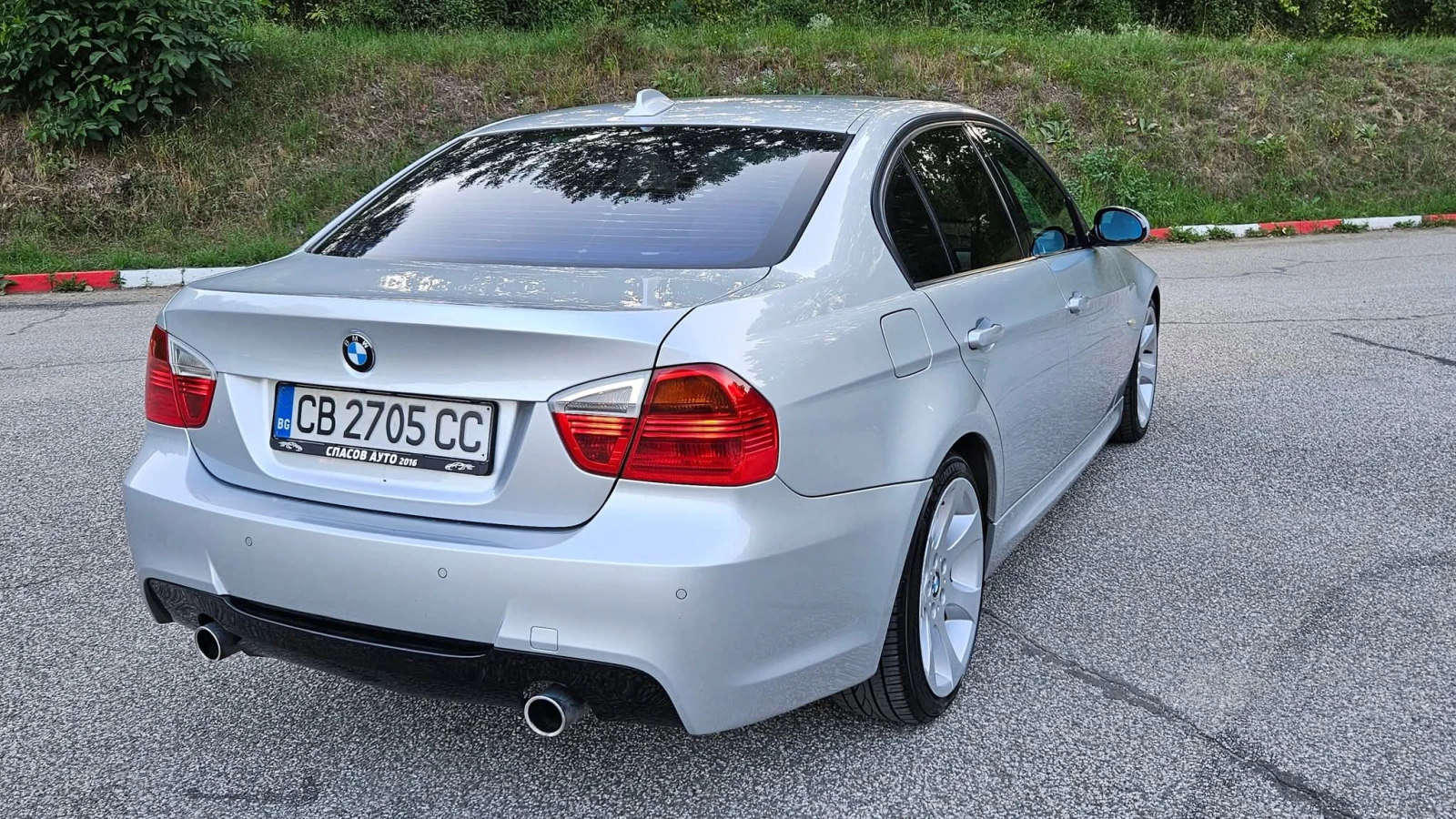 BMW 335 D M-PAKET/AVTOMAT/KOJA/NAVIG/M57 - изображение 5 | Auto.bg BMW 335 D M-PAKET/AVTOMAT/KOJA/NAVIG/M57 - изображение 5