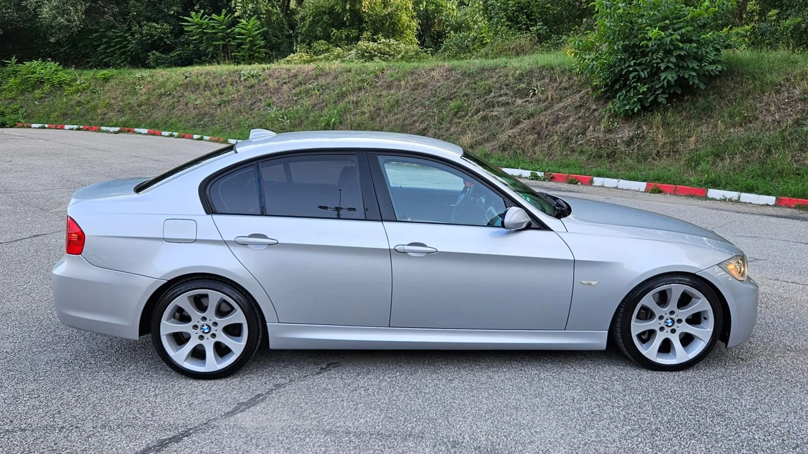 BMW 335 D M-PAKET/AVTOMAT/KOJA/NAVIG/M57 - изображение 6 | Auto.bg BMW 335 D M-PAKET/AVTOMAT/KOJA/NAVIG/M57 - изображение 6