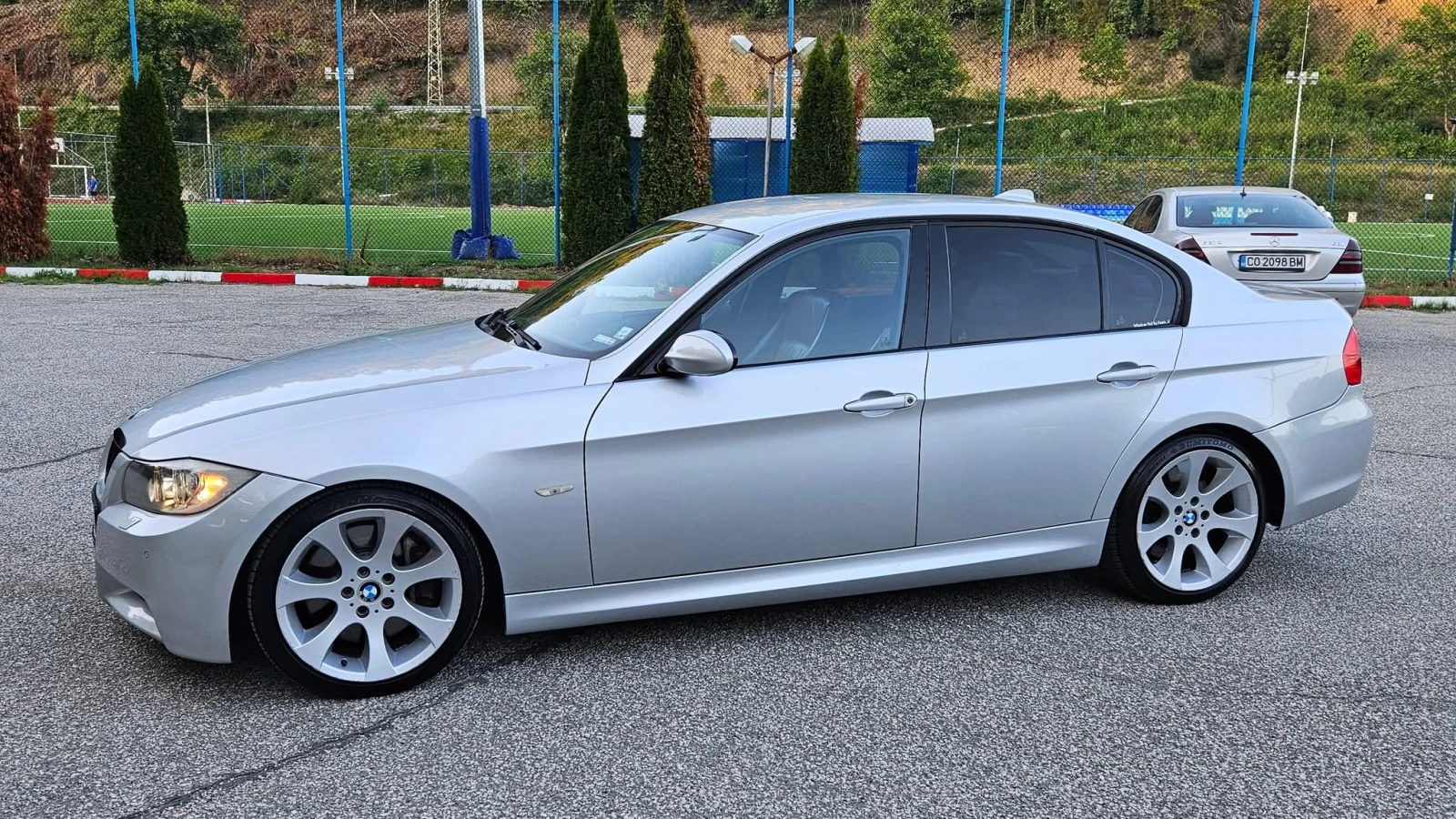 BMW 335 D M-PAKET/AVTOMAT/KOJA/NAVIG/M57 - изображение 3 | Auto.bg BMW 335 D M-PAKET/AVTOMAT/KOJA/NAVIG/M57 - изображение 3