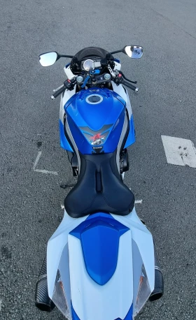Suzuki Gsxr L0 | Auto.bg — изображение 5 Suzuki Gsxr L0 | Auto.bg — изображение 5