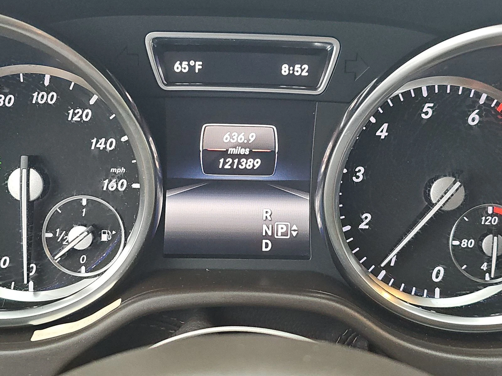 Mercedes-Benz ML 350 4MATIC - изображение 8 | Auto.bg Mercedes-Benz ML 350 4MATIC - изображение 8