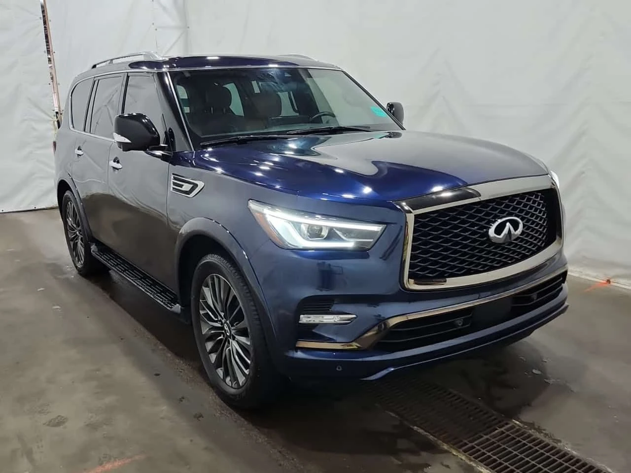 Infiniti QX80 * PROACTIVE 7 PASSENGER * CARFAX * Без инциденти * | Auto.bg — изображение 1 Infiniti QX80 * PROACTIVE 7 PASSENGER * CARFAX * Без инциденти * | Auto.bg — изображение 1