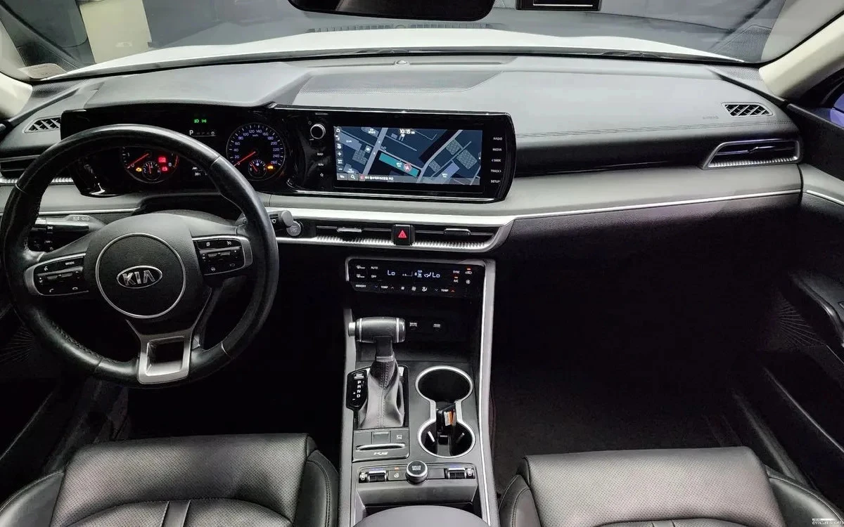 Kia K5 2.0 LPG ТОП ЦЕНА - изображение 6 | Auto.bg Kia K5 2.0 LPG ТОП ЦЕНА - изображение 6