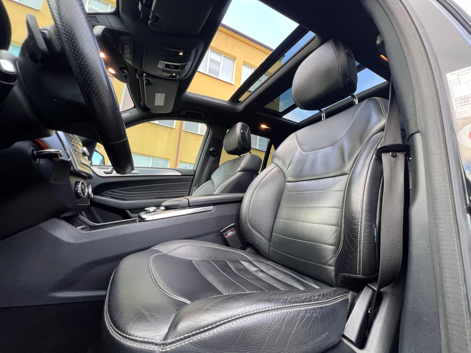 Mercedes-Benz ML 350 BlueTec* 4Matic* Pano* AMG-Line* Distronic - изображение 7 | Auto.bg Mercedes-Benz ML 350 BlueTec* 4Matic* Pano* AMG-Line* Distronic - изображение 7