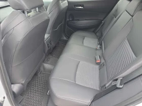 Toyota Corolla Cross XSE AWD | CARFAX | БЕЗ ИНЦИДЕНТИ | Auto.bg — изображение 12 Toyota Corolla Cross XSE AWD | CARFAX | БЕЗ ИНЦИДЕНТИ | Auto.bg — изображение 12