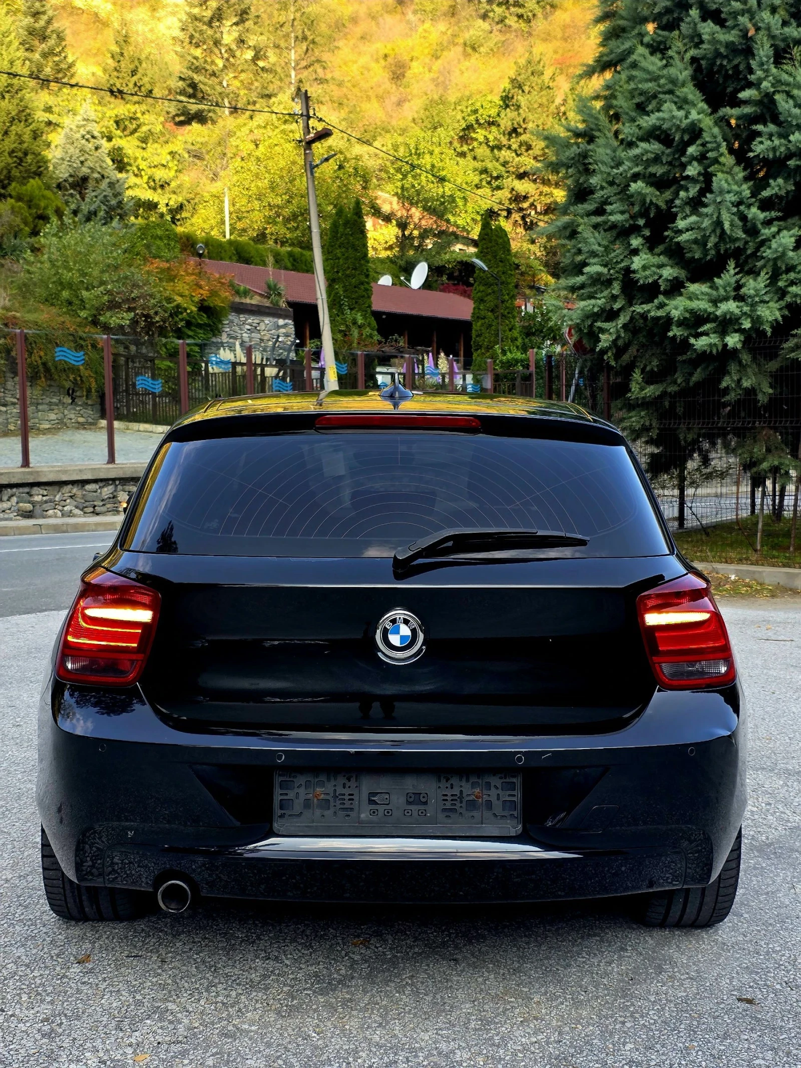BMW 118 F20 SPORT NAVI XENON  - изображение 6 | Auto.bg BMW 118 F20 SPORT NAVI XENON  - изображение 6