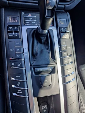 Porsche Macan BOSE* ПОДГРЕВ* ОБДУХВАНЕ* 360КАМЕРА* LANE* ASSIST* | Auto.bg — изображение 12 Porsche Macan BOSE* ПОДГРЕВ* ОБДУХВАНЕ* 360КАМЕРА* LANE* ASSIST* | Auto.bg — изображение 12