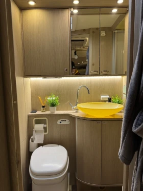 Кемпер Burstner I-xeo time 590 | Auto.bg — изображение 15 Кемпер Burstner I-xeo time 590 | Auto.bg — изображение 15