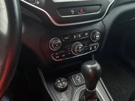 Jeep Cherokee * Trailhawk Elite * 4X4 * | Auto.bg — изображение 11 Jeep Cherokee * Trailhawk Elite * 4X4 * | Auto.bg — изображение 11