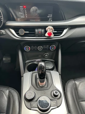 Alfa Romeo Stelvio Alfa Romeo Stelvio 2.2 Diesel Q4 210 HP 2019 - 15400 € / 30119.78 лв. - 13472162 12 | Car24.bg Alfa Romeo Stelvio Alfa Romeo Stelvio 2.2 Diesel Q4 210 HP 2019 - 15400 € / 30119.78 лв. - 13472162 12