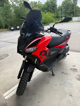 Aprilia Sr GT 200/ ГАРАНЦИЯ ДО 05/2027 | Auto.bg — изображение 4 Aprilia Sr GT 200/ ГАРАНЦИЯ ДО 05/2027 | Auto.bg — изображение 4