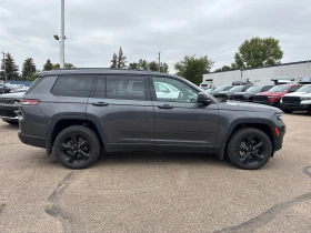 Jeep Grand cherokee Limited* CARFAX* АВТОКРЕДИТ БЕЗ ПЪРВОНАЧАЛНА ВНОСК | Auto.bg — изображение 3 Jeep Grand cherokee Limited* CARFAX* АВТОКРЕДИТ БЕЗ ПЪРВОНАЧАЛНА ВНОСК | Auto.bg — изображение 3