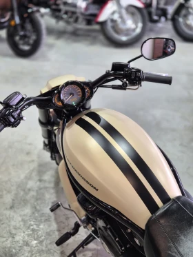 Harley-Davidson V-Rod ABS Dr. Jekill & Mr. Hyde Нов внос от ШВЕЙЦАРИЯ!!! | Auto.bg — изображение 13 Harley-Davidson V-Rod ABS Dr. Jekill & Mr. Hyde Нов внос от ШВЕЙЦАРИЯ!!! | Auto.bg — изображение 13