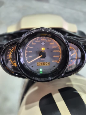 Harley-Davidson V-Rod ABS Dr. Jekill & Mr. Hyde Нов внос от ШВЕЙЦАРИЯ!!! | Auto.bg — изображение 16 Harley-Davidson V-Rod ABS Dr. Jekill & Mr. Hyde Нов внос от ШВЕЙЦАРИЯ!!! | Auto.bg — изображение 16