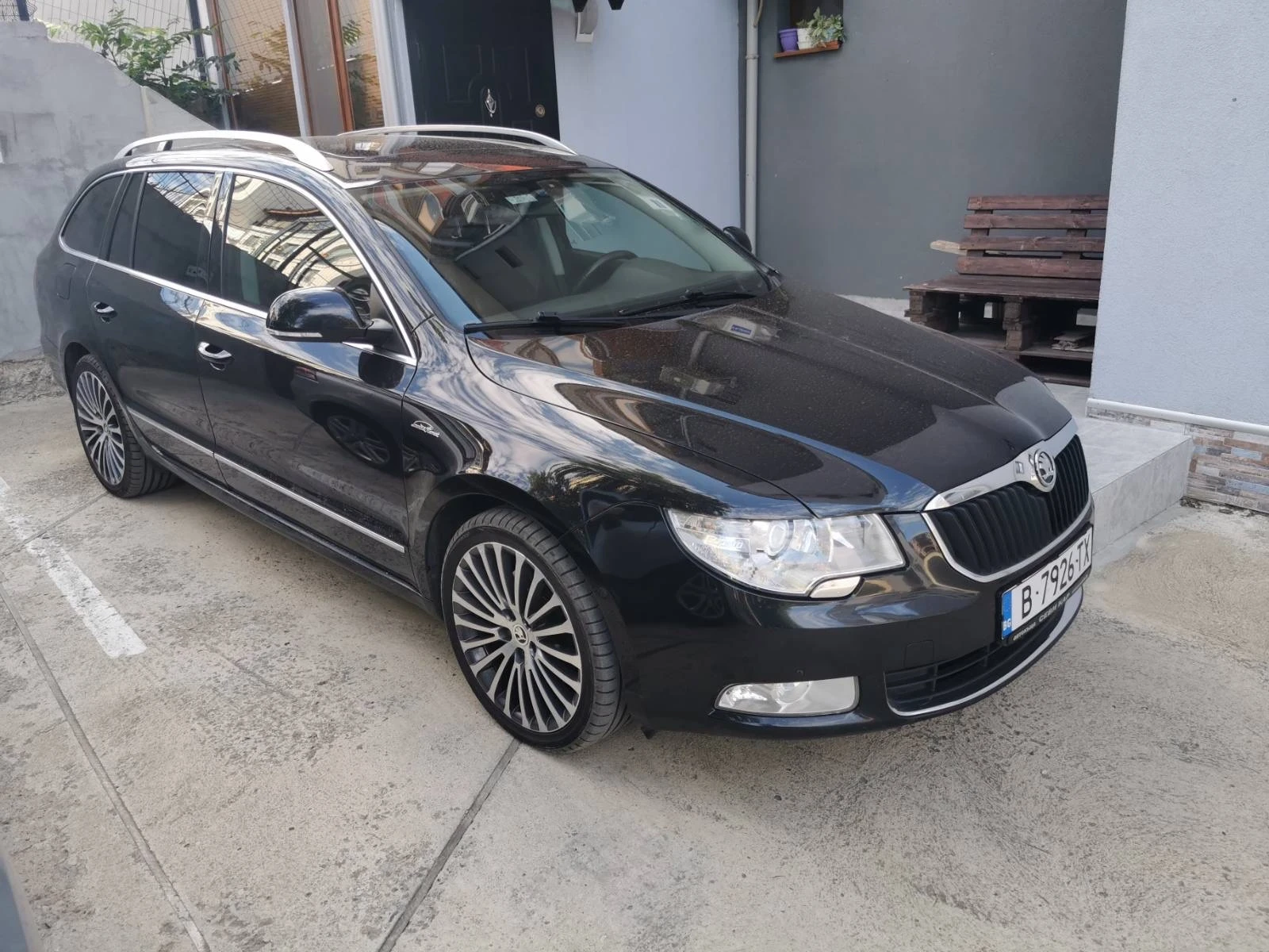 Skoda Superb Lauren&Klement - изображение 4 | Auto.bg Skoda Superb Lauren&Klement - изображение 4