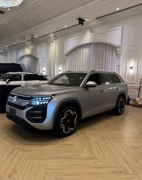 VW Atlas 2.0TSi * AWD * EXELINE * ОБДУХВАНЕ * 2027 * НОВ * | Auto.bg — изображение 2 VW Atlas 2.0TSi * AWD * EXELINE * ОБДУХВАНЕ * 2027 * НОВ * | Auto.bg — изображение 2