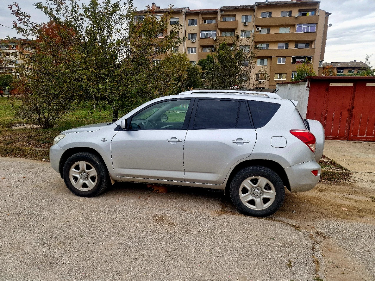 Toyota Rav4 2.2D4D 136кс 4Х4  - изображение 3 | Auto.bg Toyota Rav4 2.2D4D 136кс 4Х4  - изображение 3