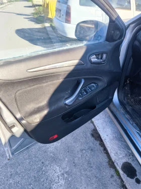 Ford Mondeo 2.2 | Auto.bg — изображение 8 Ford Mondeo 2.2 | Auto.bg — изображение 8