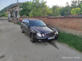 Снимка Mercedes-Benz E 220