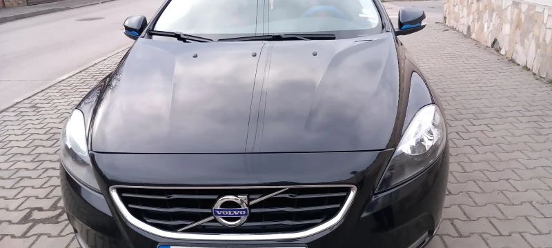 Volvo V40 D2 - 6500 € / 12712.90 лв. - 76458831 1 | Car24.bg Volvo V40 D2 - 6500 € / 12712.90 лв. - 76458831 1