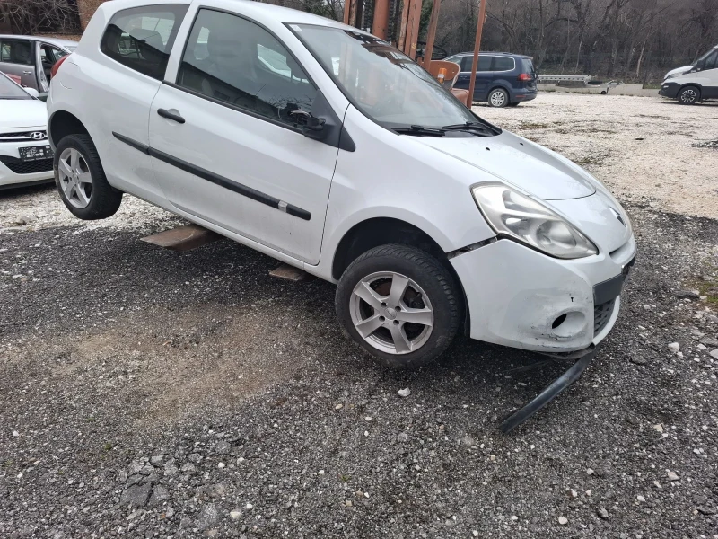 Renault Clio - 700 € / 1369.08 лв. - 29047400 1 | Car24.bg Renault Clio - 700 € / 1369.08 лв. - 29047400 1