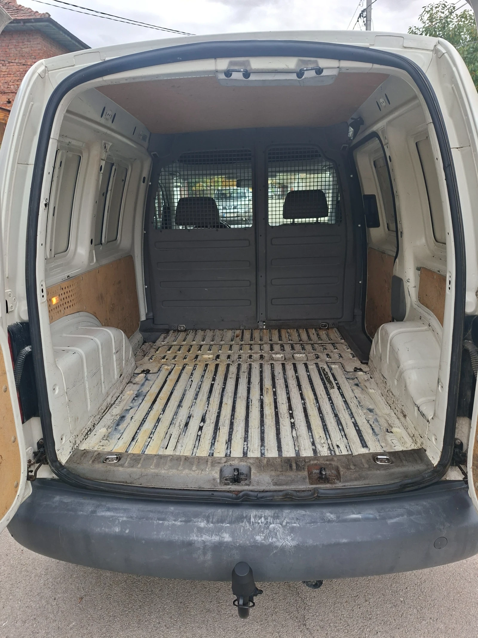 VW Caddy 1.9 tdi - изображение 5 | Auto.bg VW Caddy 1.9 tdi - изображение 5