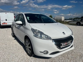 Снимка Peugeot 208