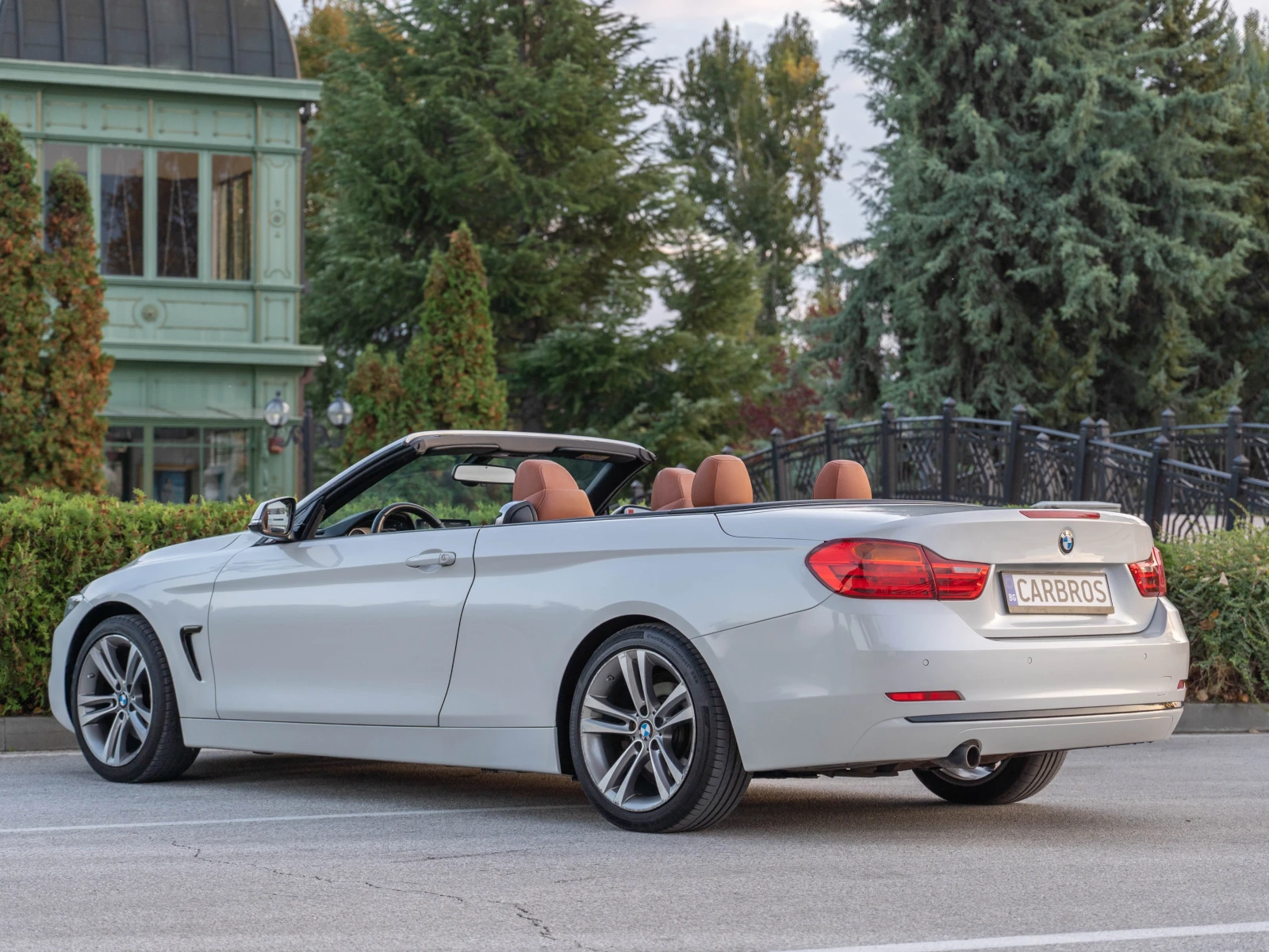 BMW 420 F33 164 кс M-SPORT Cabrio Keyless Navi - изображение 7 | Auto.bg BMW 420 F33 164 кс M-SPORT Cabrio Keyless Navi - изображение 7