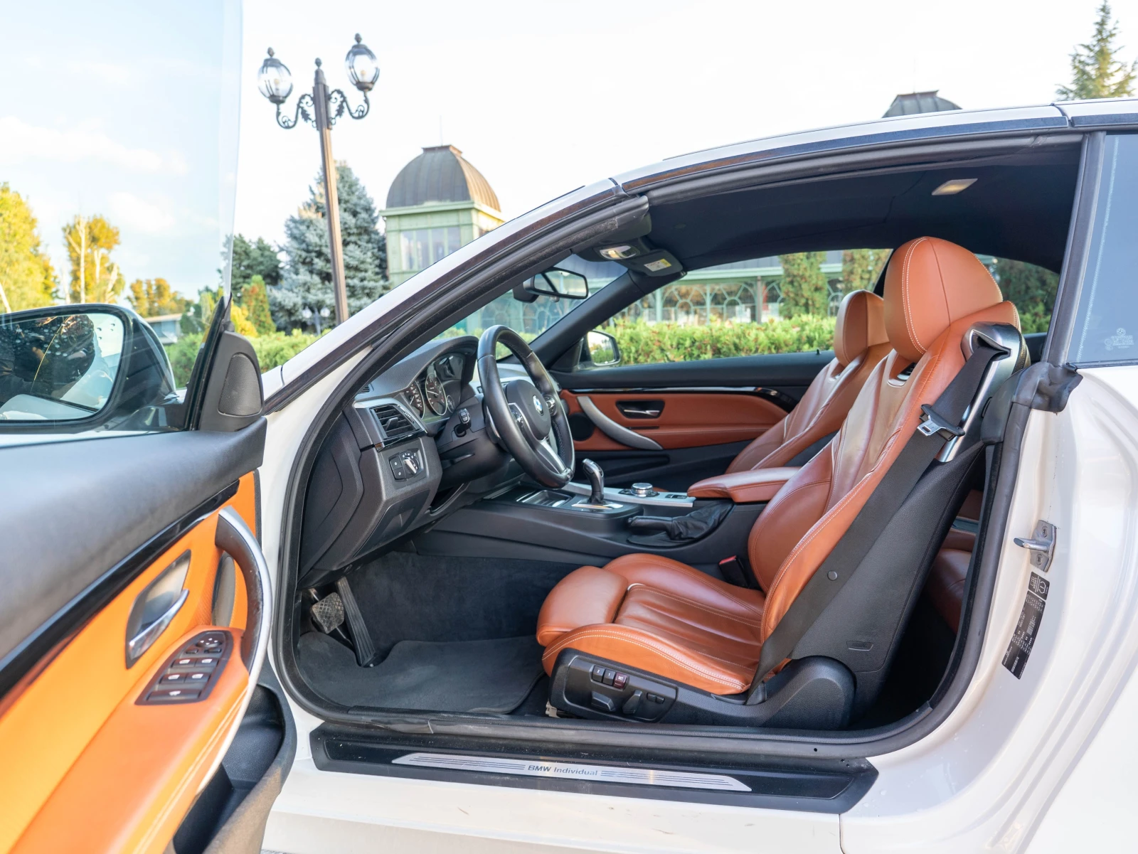 BMW 420 F33 164 кс M-SPORT Cabrio Keyless Navi - изображение 10 | Auto.bg BMW 420 F33 164 кс M-SPORT Cabrio Keyless Navi - изображение 10