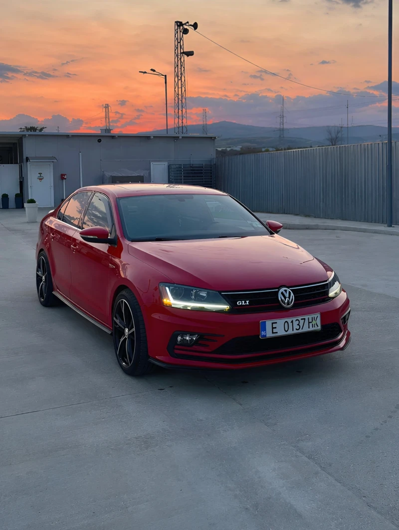 VW Jetta 2.0 TSI GLI 211-кс DSG6 FULL 100х.км - 13999 € / 27379.66 лв. - 71146917 1 | Car24.bg VW Jetta 2.0 TSI GLI 211-кс DSG6 FULL 100х.км - 13999 € / 27379.66 лв. - 71146917 1