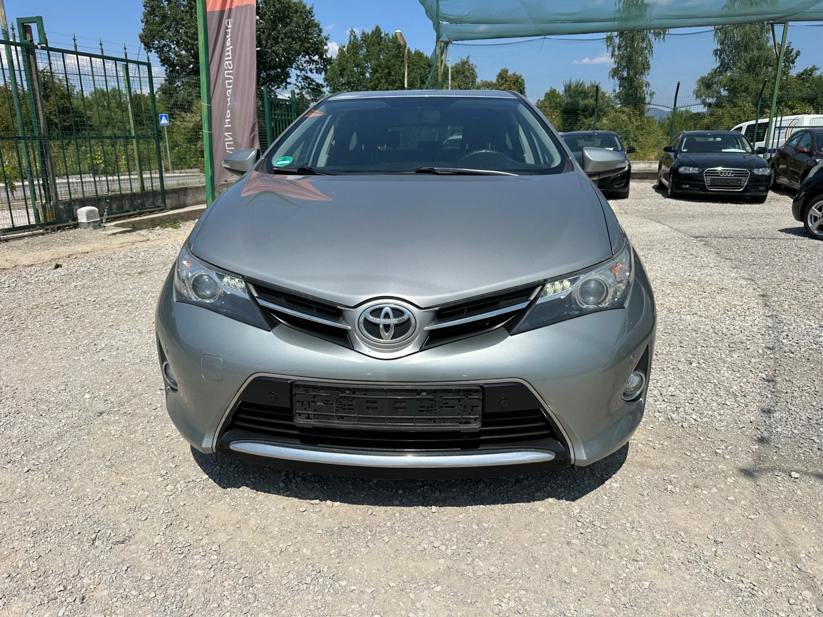 Toyota Auris 2.0 D-4-D | Auto.bg — изображение 1 Toyota Auris 2.0 D-4-D | Auto.bg — изображение 1