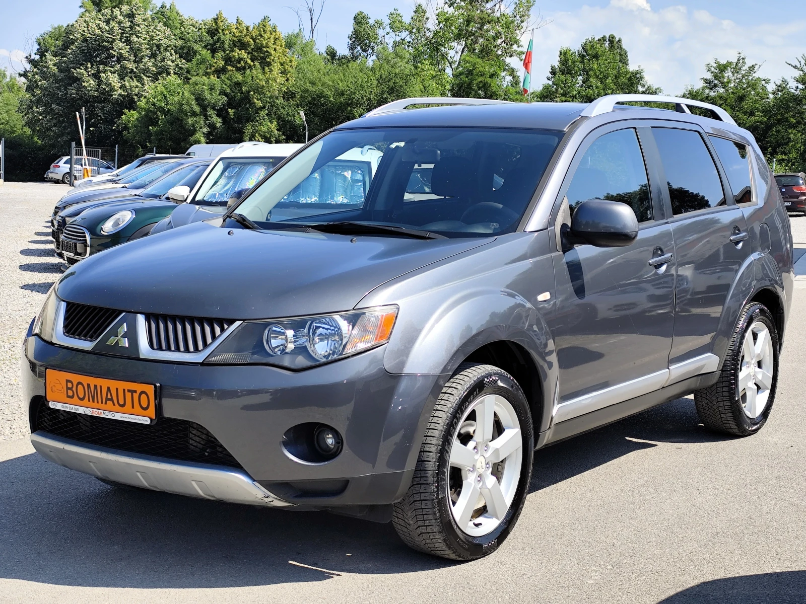 Mitsubishi Outlander 2.0DI-D* 4X4* 7 MECTA* Klimatronik* | Auto.bg — изображение 1 Mitsubishi Outlander 2.0DI-D* 4X4* 7 MECTA* Klimatronik* | Auto.bg — изображение 1