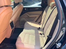 Porsche Cayenne * AWD * CARFAX * AВТОКРЕДИТ* | Auto.bg — изображение 15 Porsche Cayenne * AWD * CARFAX * AВТОКРЕДИТ* | Auto.bg — изображение 15