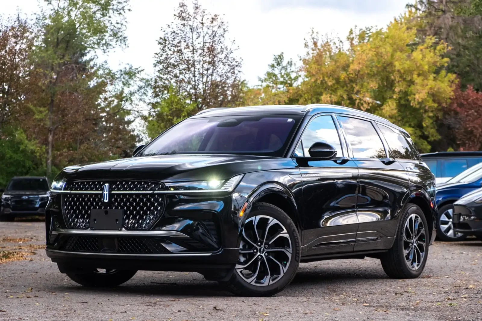 Lincoln Aviator NAUTILUS RESERVE HYBRID | Auto.bg — изображение 1 Lincoln Aviator NAUTILUS RESERVE HYBRID | Auto.bg — изображение 1