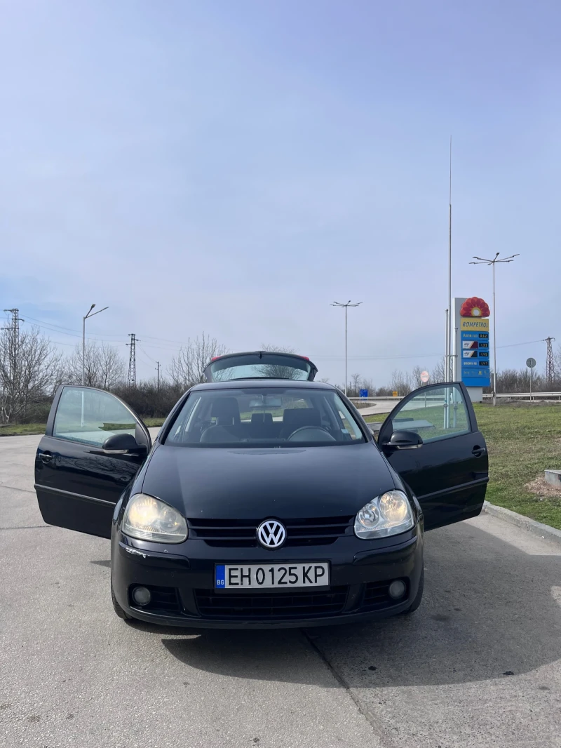 VW Golf 5 1.9TDI - 2400 € / 4693.99 лв. - 71102679 1 | Car24.bg VW Golf 5 1.9TDI - 2400 € / 4693.99 лв. - 71102679 1